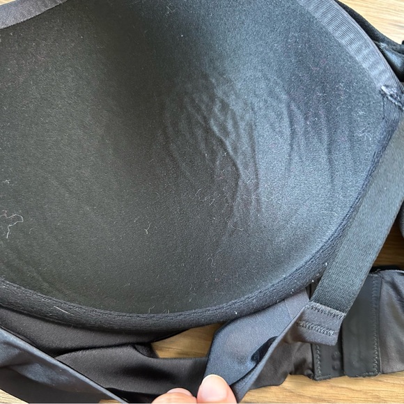 SKIMS Push Up Teardrop Bra 40C Underwire Black Ultimate Padded T-Shirt Smoothing - Picture 4 of 6